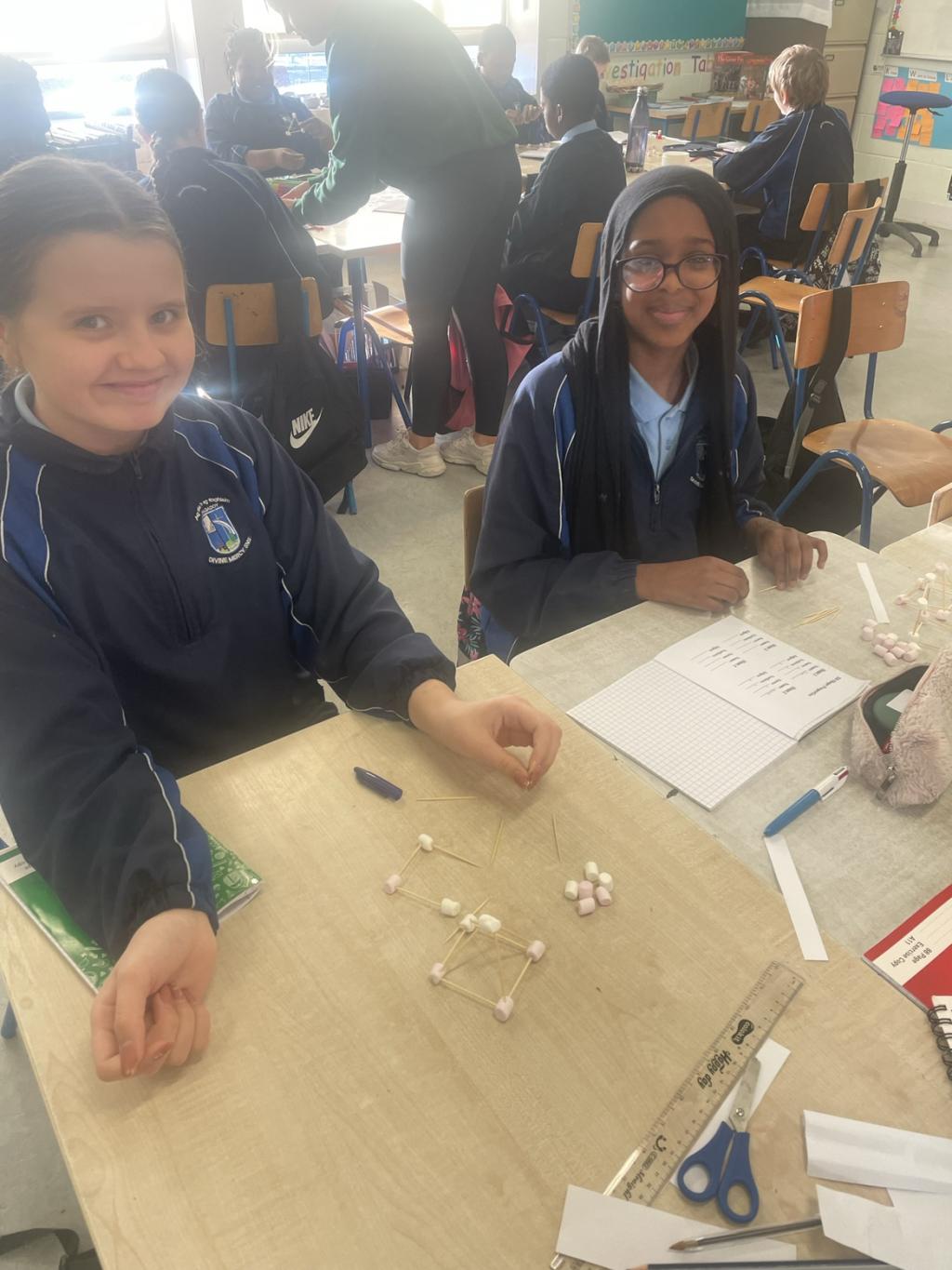Constructing 3D Shapes with Ms Smullen 